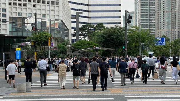  韓國連續59天新增病例呈四位數 放寬部分防疫措施