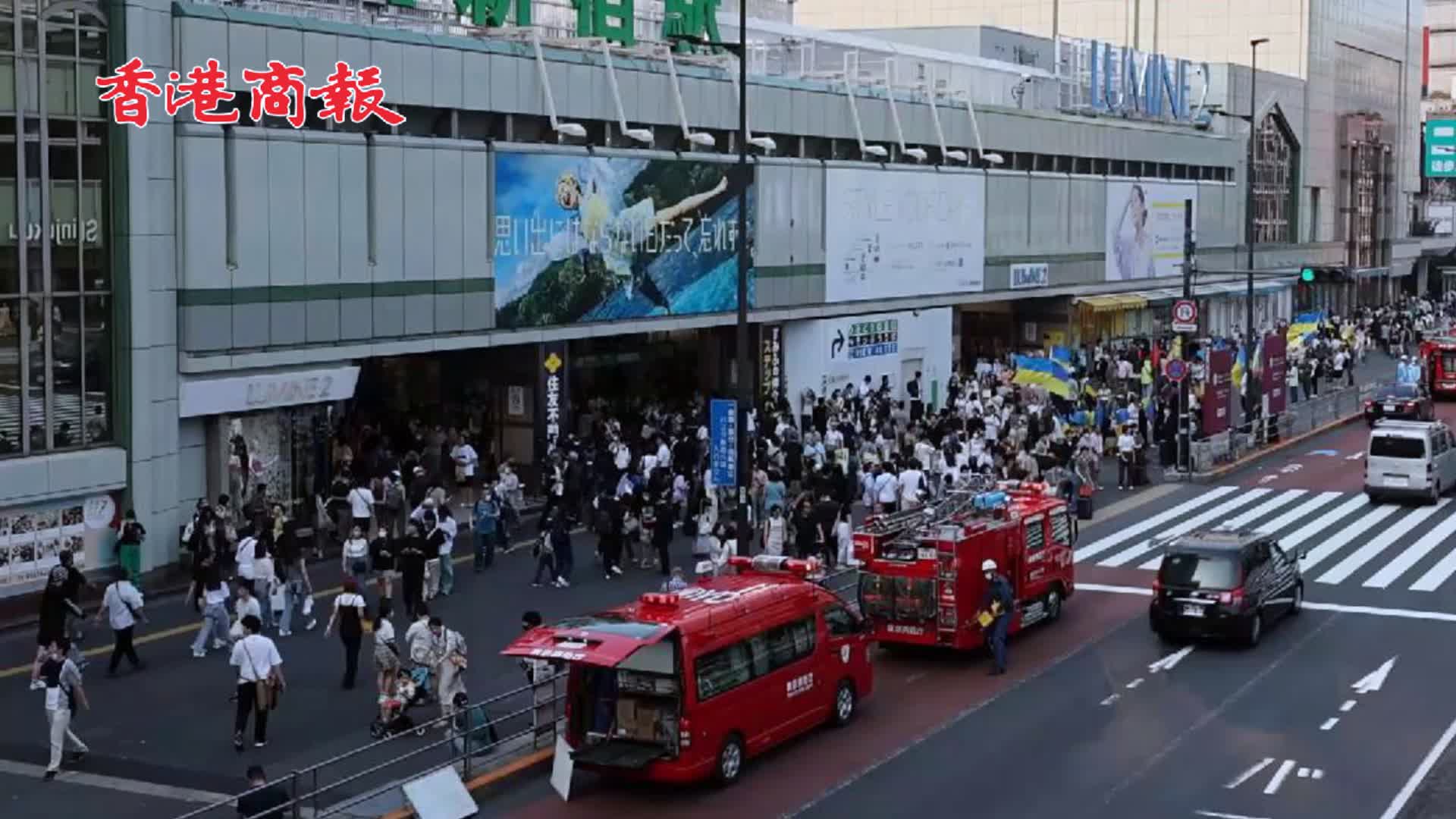 有片 | 日本列車內男子揮刀 有人中文喊「我擋着」