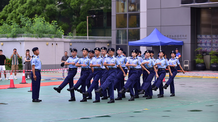 民安隊舉辦少年團步操比賽 要求參賽者轉用中式步操