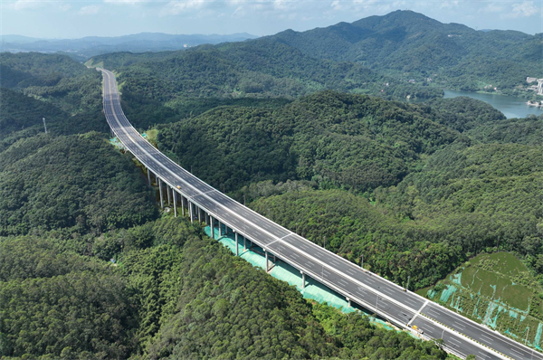 廣東開展綠美公路創建工作