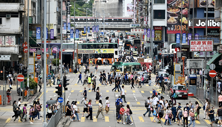 友邦香港調查：近四成受訪者有興趣往大灣區退休