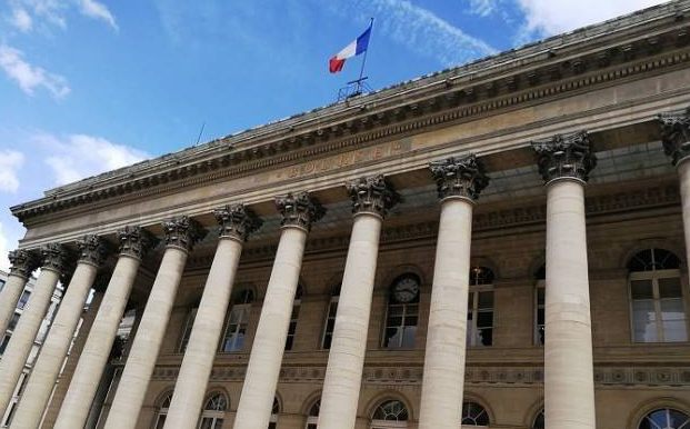 法國巴黎股市CAC40指數首次突破8000點 創歷史新高