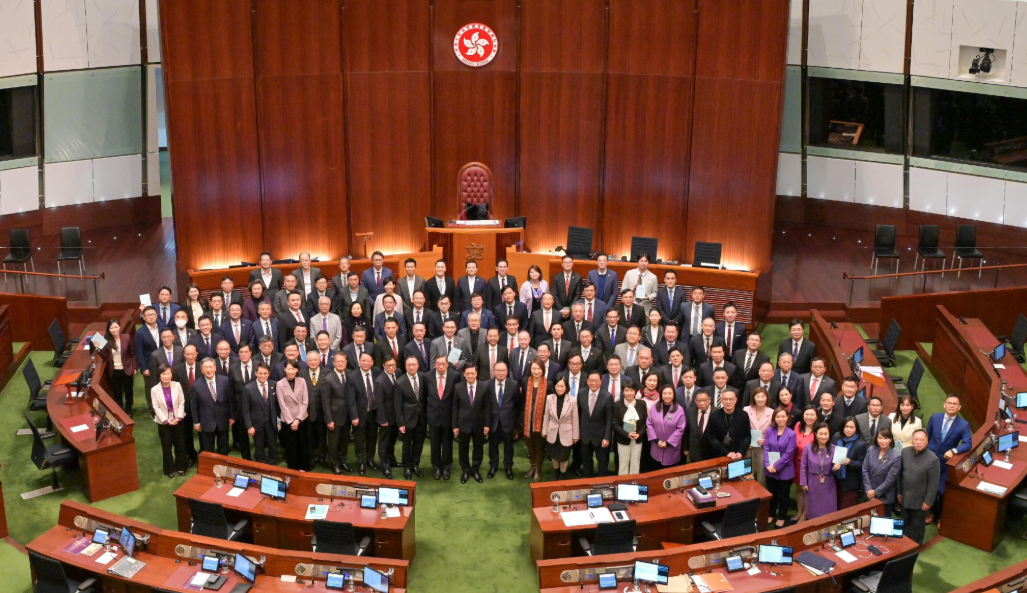 香港僑界社團聯會熱烈歡迎立法會通過《維護國家安全條例草案》