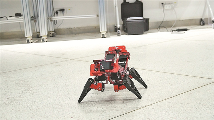 南科大研製出「新一代變形金剛」 變胞機器人開創新領域