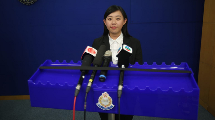 警方拘捕9名男女 涉嫌以假駕駛申請香港駕駛執照