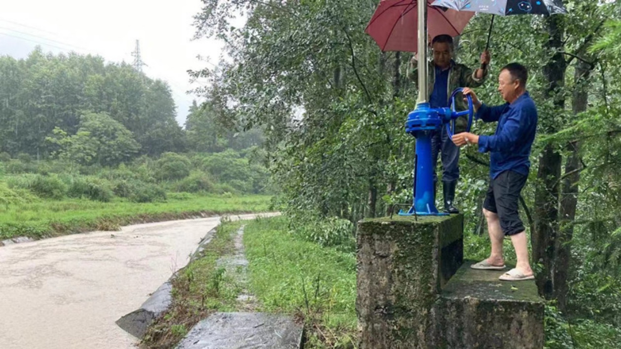 有片丨【黃山防汛救災見聞錄】黟縣：雨不停責不卸  水未退戰不止（下）