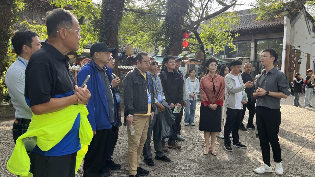 有片丨「海外華文媒體走讀黃山」採風徽州區