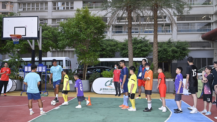 全港首個特殊教育青年足球賽舉行 逾150學生體驗足球運動樂趣