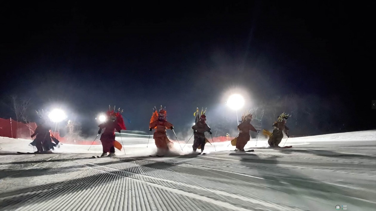 當吉林滑雪勝地遇見京劇國粹  才是國潮的正確打開方式